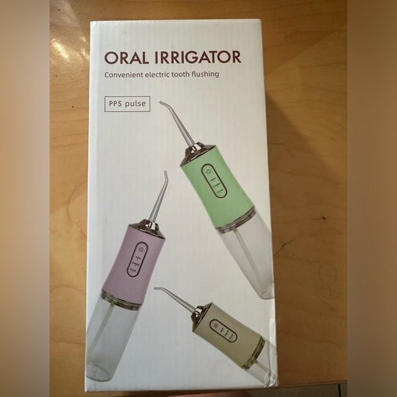 ORAL IRRIGATOR convenient electric tooth flushing PPS Pulse - Picture 1 of 2